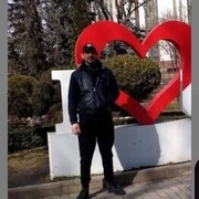  ,   Serj, 44 ,   ,   
