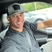  ,   Mac Lorusso, 40 ,   c 
