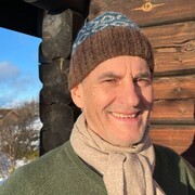  Bedford Park,   Vladimir Mat, 60 ,   c 