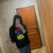  , 