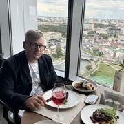  ,   Anton, 48 ,   , 