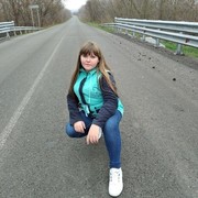  ,  Katya, 24