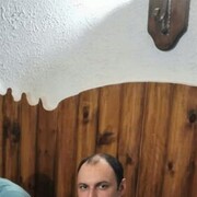 ,  Taymuraz, 33