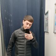 ,  Yashar, 24