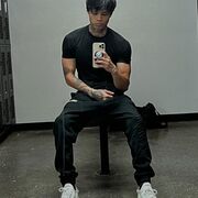  ,   Zade, 21 ,   ,   