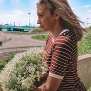  ,  Polina, 25