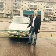  ,  Aqil, 42