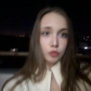  ,  Karina, 22