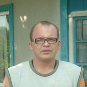  ,  massagist, 43