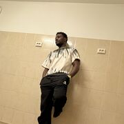  -,   Ghislain, 27 ,   ,   