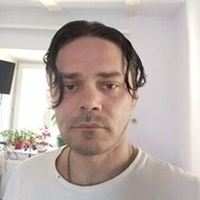  ,  Valeriu, 39