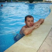  ,  Andrew, 40