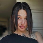  , 