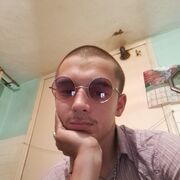  ,   Yarik, 20 ,   ,   , c , 