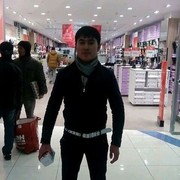 �  ���� ����