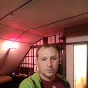  ,   Vitalij, 34 ,   