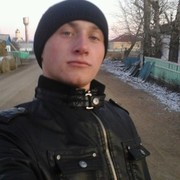  ,  Viktor, 25