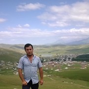  ,   Elnur, 44 ,   