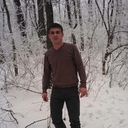  ,   Alex, 34 ,  