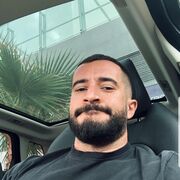  ,   Tony, 42 ,   c 