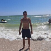  ,  Aleksandr, 40