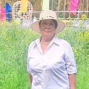  ,  Valentina, 60
