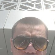  ,   Bob, 33 ,   ,   , c 