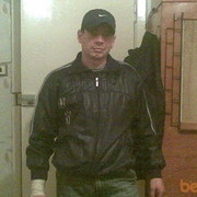  ,   Maikl, 40 ,   