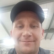  ,  Serj, 37