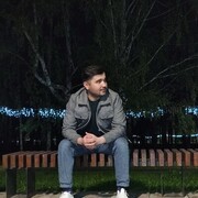  ,  Umidjon, 30