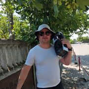  ,  Ghena, 40