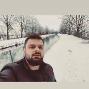  ,   Cezar, 33 ,   ,   