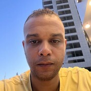  ,   Mohamed we, 32 ,   ,   