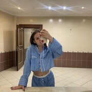  ,   Olga, 19 ,  