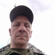  ,  Wiktor, 43