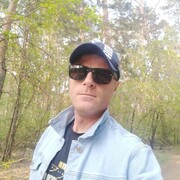  ,   Andrei, 39 ,   ,   , c 