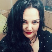  ,   Milana, 41 ,  