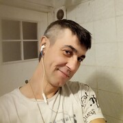  ,  Julian, 43