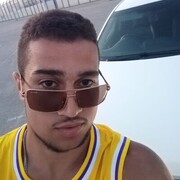  ,  Arif, 20