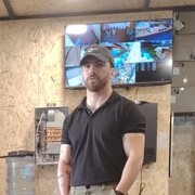  ,  Alex, 35