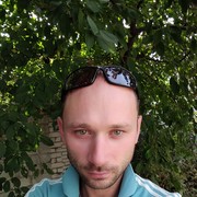  ,   Yurij, 40 ,   ,   , c 