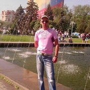  --,   Neznakomec, 46 ,   