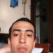  ,  Shoxrux, 23