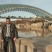  ,   GARIK, 42 ,  
