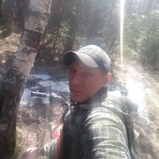  ,  Egor, 32