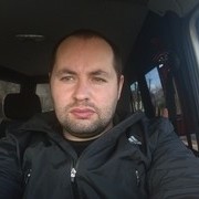  ,  Alex, 39