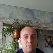  ,  Viktor, 49