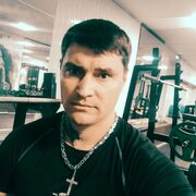  ,  Ivan, 32