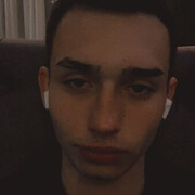  ,  Alex, 22