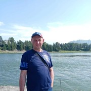  ,  Vadim, 44